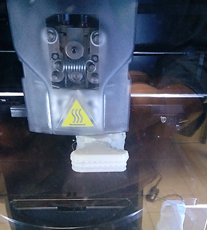 Figura 3. Proceso de prototipado con defecto. Fuente: elaboración propia.